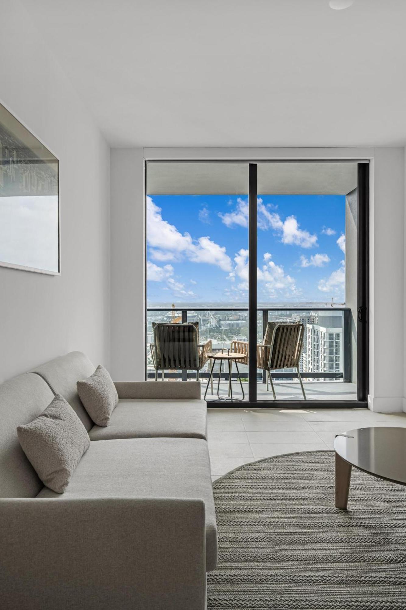 Modern 1Br Apartment With Breathtaking Views Heart Of Downtown 迈阿密 外观 照片